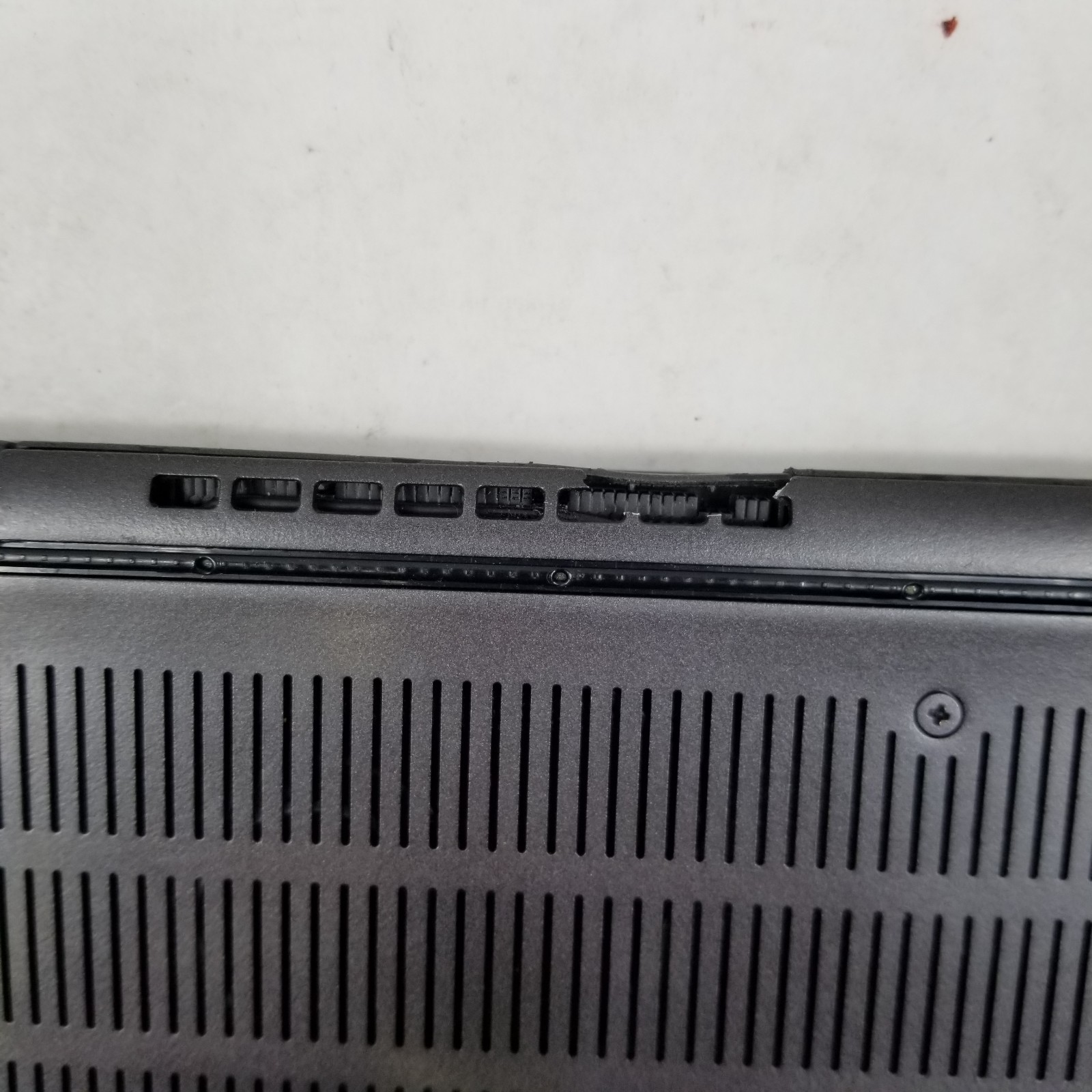 Dell Latitude 7410 Laptop i5-10310U 1.7GHz 8GB 256GB SSD No OS 14″ *Read*