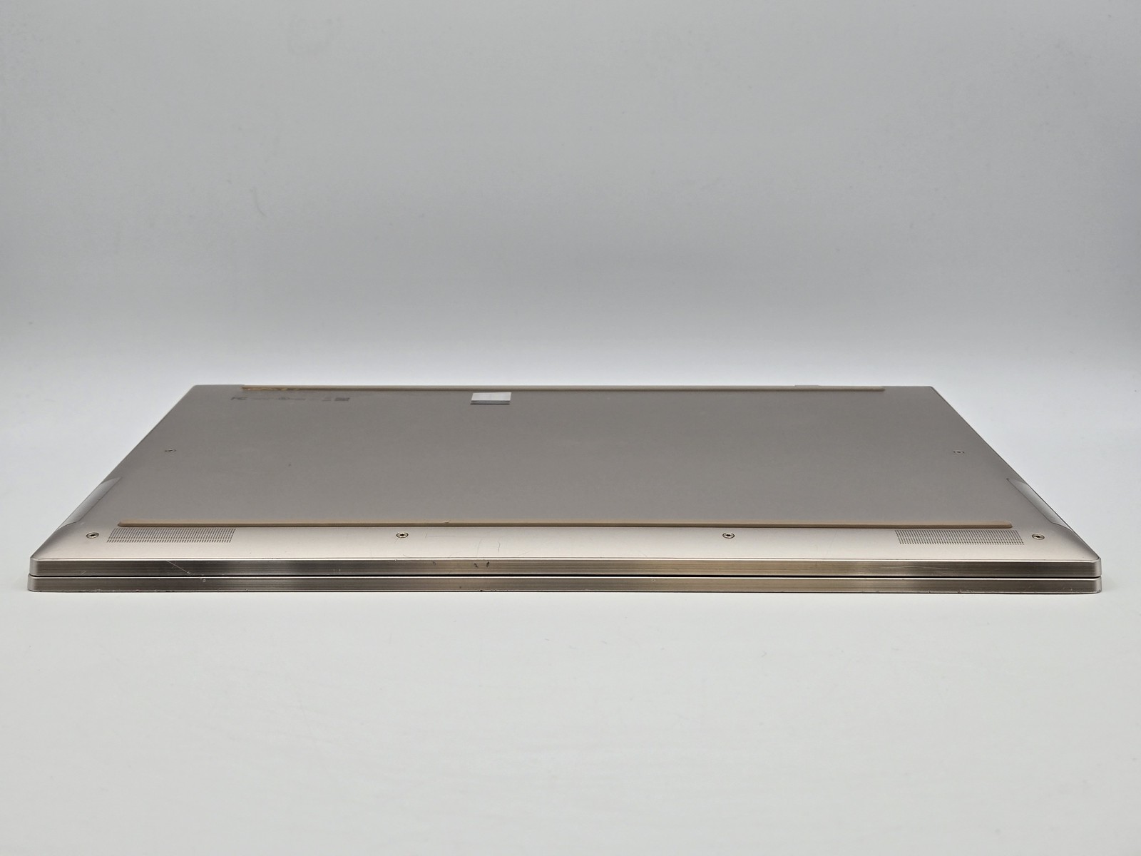 Lenovo Lenovo Yoga C930-13IKB 2-in-1 14″ Touch I7-8550U 16GB Palmrest *READ*