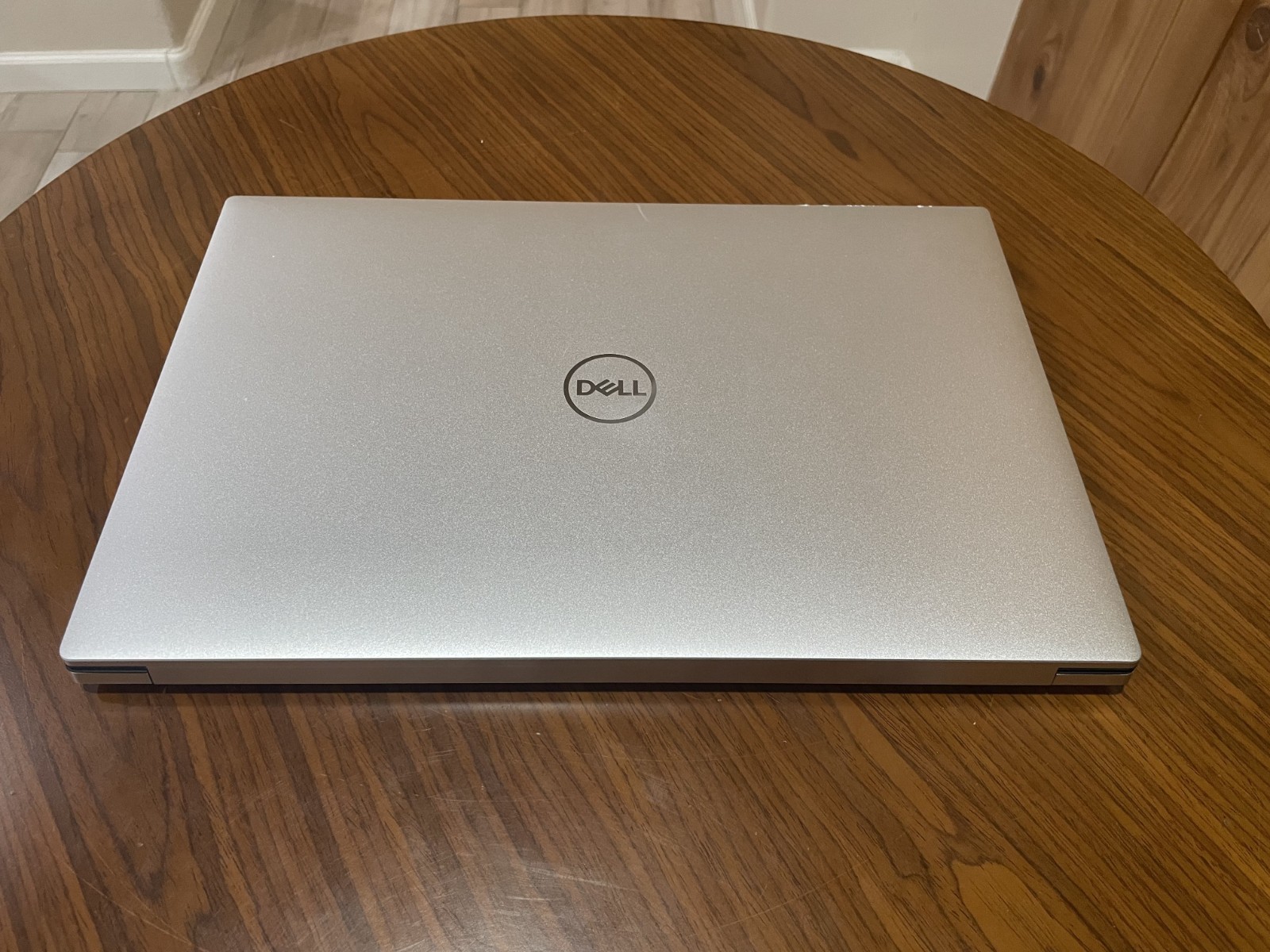Dell XPS 15 9530 3.5K OLED Touch i7-13700H 32GB 1TB SSD RTX 4050 – 100% Battery