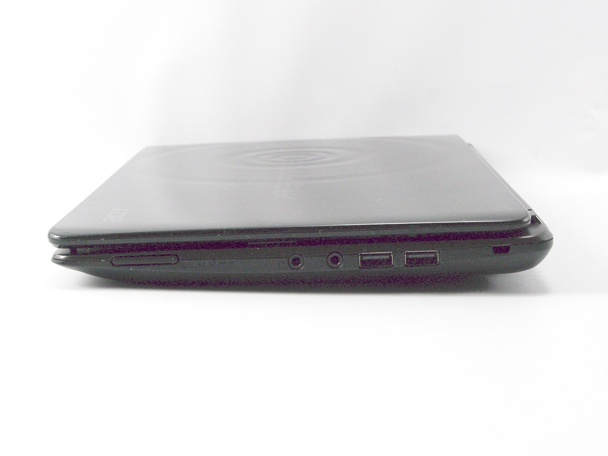 ACER AspireOne 722 250GB HDD 2GB RAM- Original Box, Reset to Factory Condition