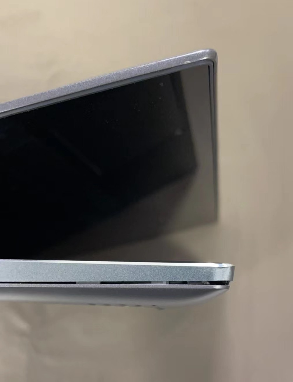 Lenovo Yoga 720 2-in-1 12.5″ Touchscreen,Intel Core i5-7200U,8GB RAM, 128GB SSD