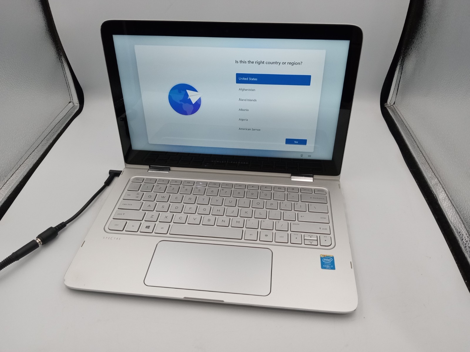 HP Spectre Pro x360 G1 13″ 2in1 i7-5600U 8GB RAM 128GB SSD W11 NO BATTERY -RR