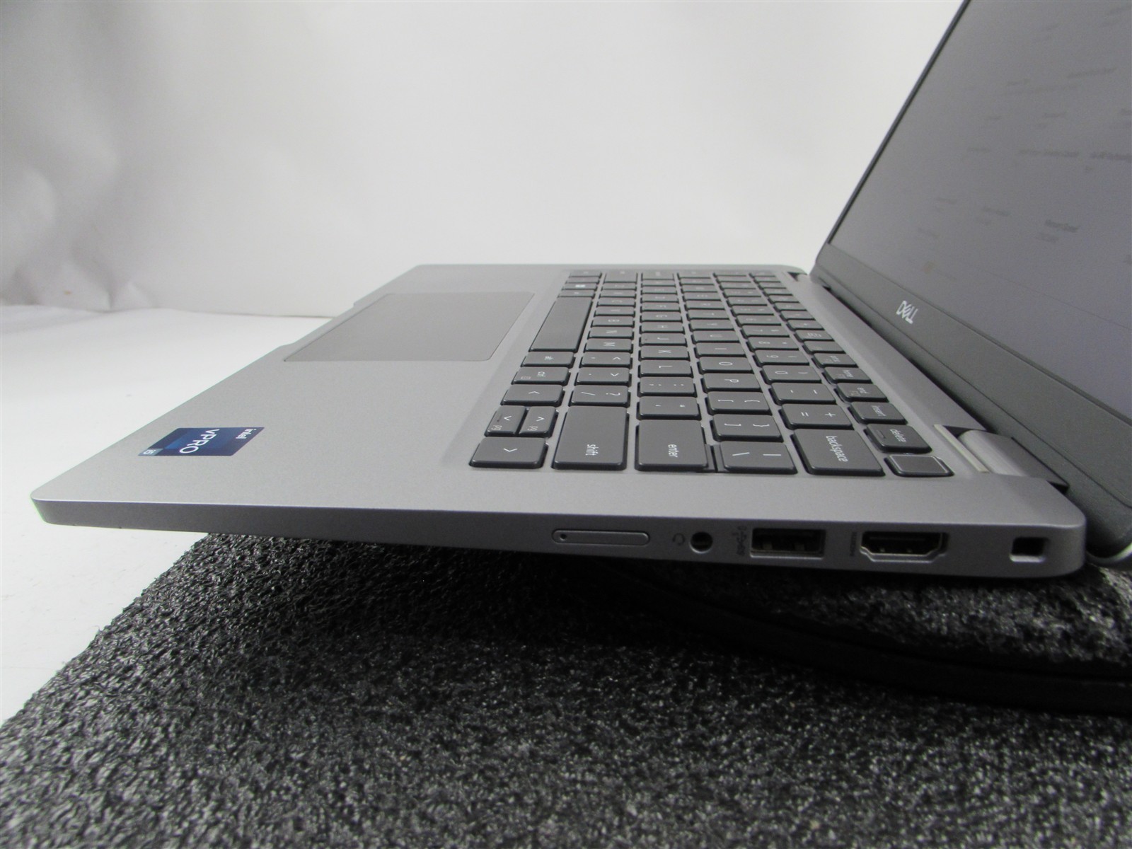 DELL LATITUDE 5330 FHD TOUCHSCREEN I5-1245U 10 CORE 512GB SSD 16GB RAM NO O.S
