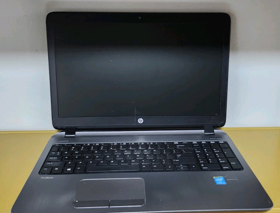 HP Probook 450 G2 Core I3 4005U, 8gb RAM, 240 SSD, No Battery / System / charger