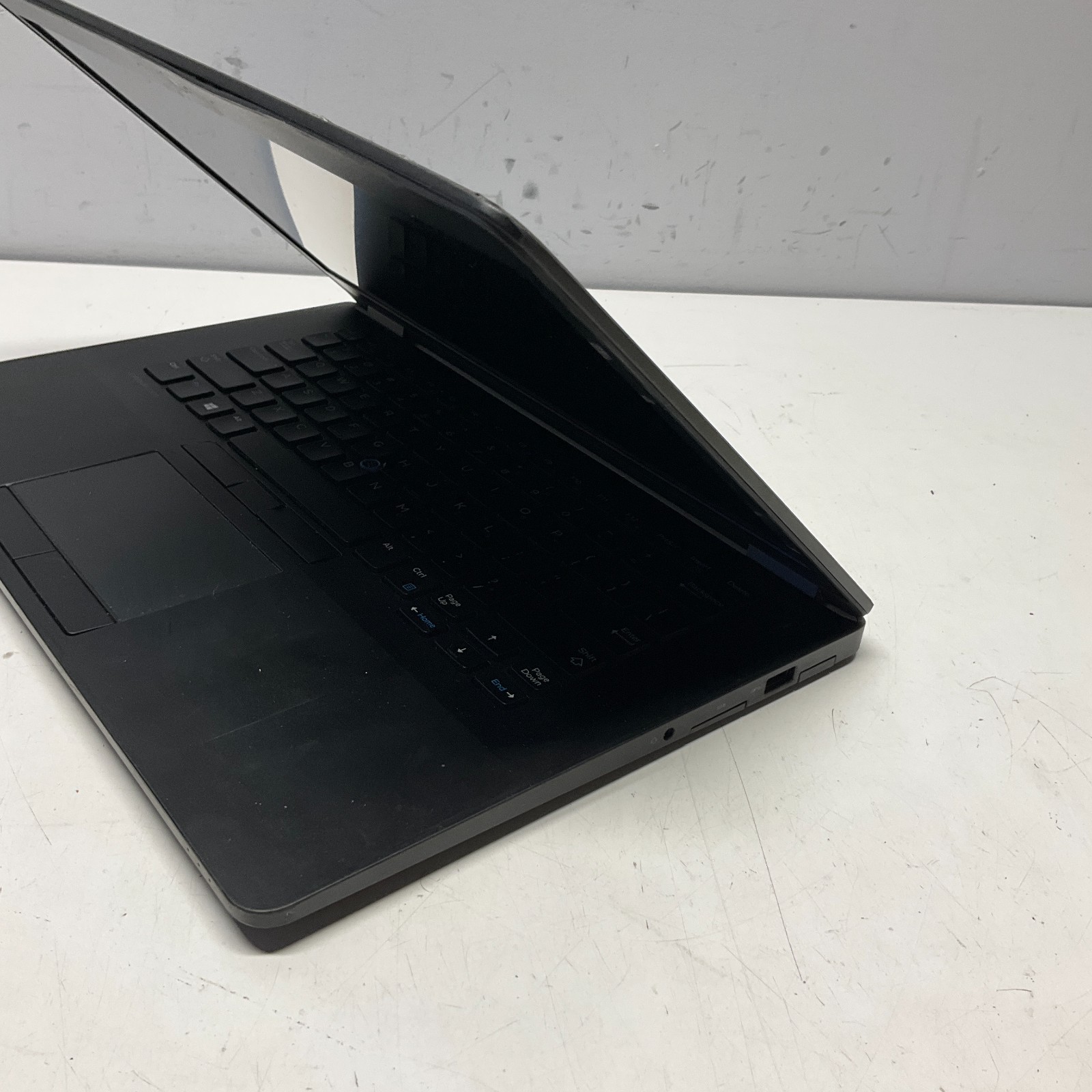 Dell Latitude E7470 Intel i5-6300U 2.4GHz 8GB 256GB SSD Windows 10 NO BATTERY