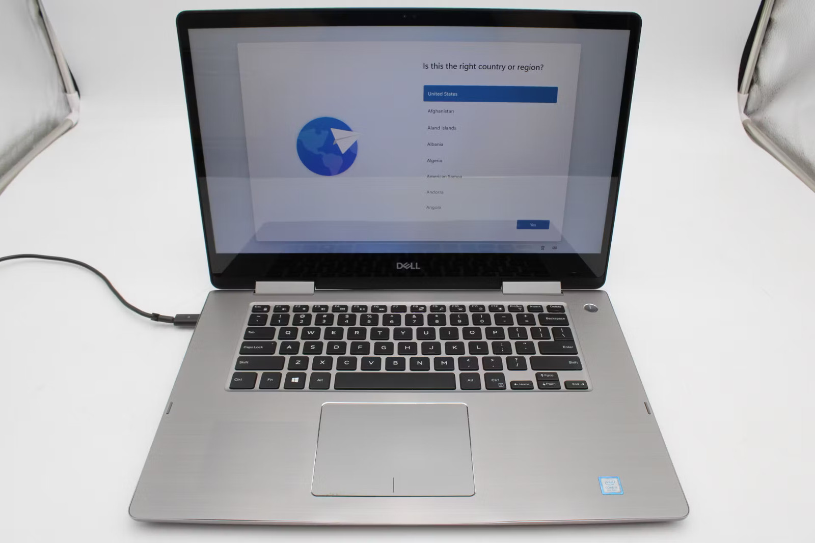Dell Inspiron 7573 Used 15.5″ i5-8250U, 256GB SSD, 8GB RAM