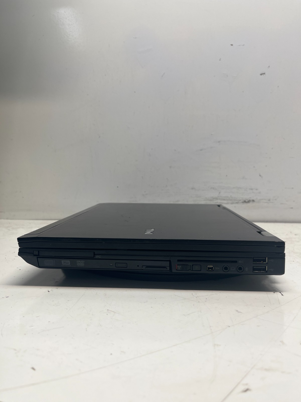 Dell Latitude E6500 Intel Core 2 Duo 2.53GHz 4GB NO HDD