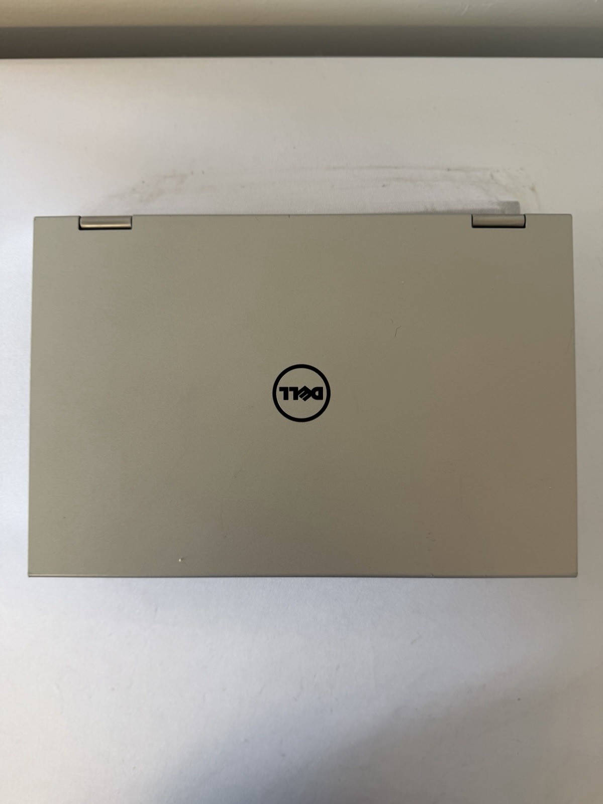 Dell Inspiron 11-3157 Laptop – Intel Celeron N3050 – RAM 4 GB – Read Des