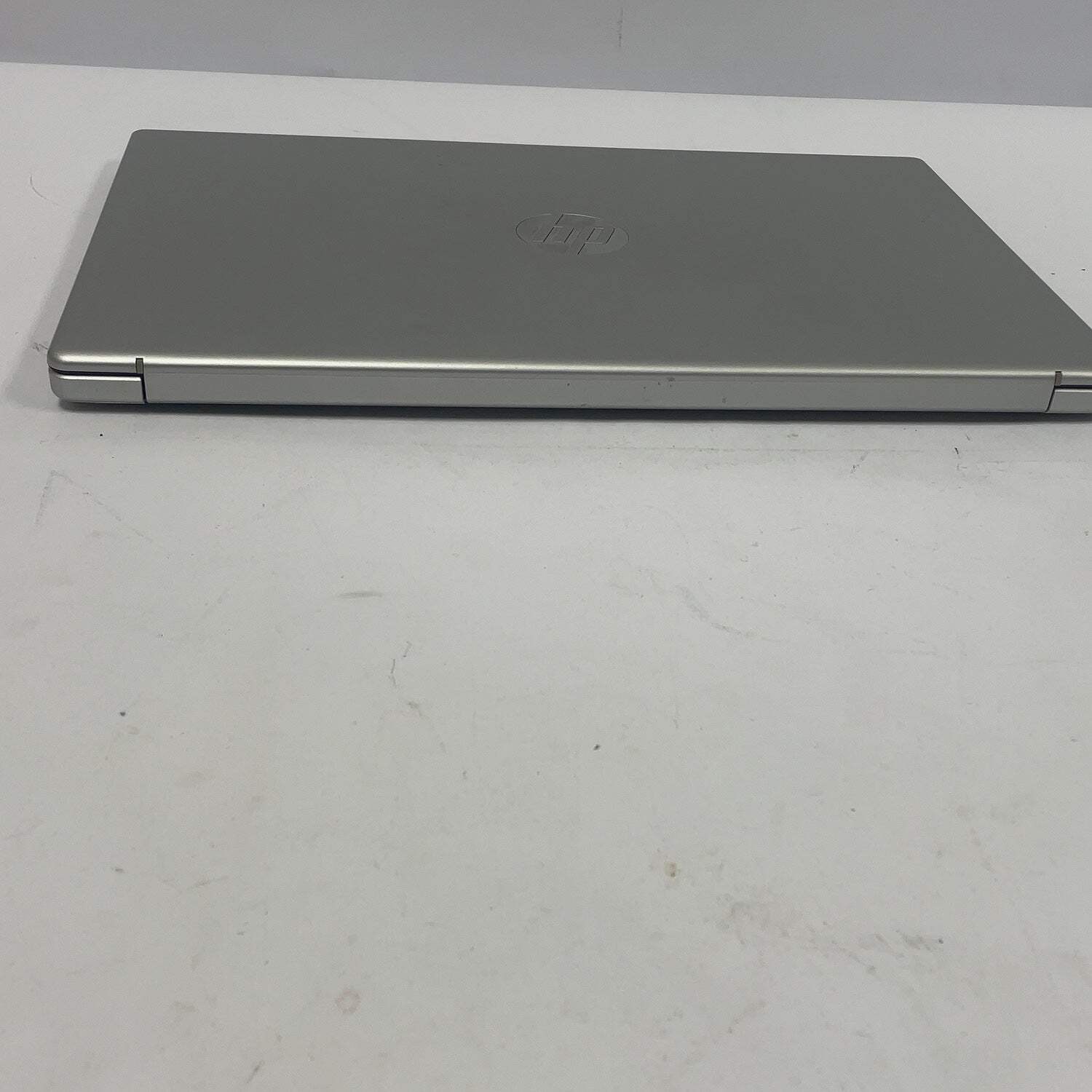 HP Laptop 15-FD0133WM 15.6″ i3-N305 1.8GHz 8GB RAM 256GB SSD