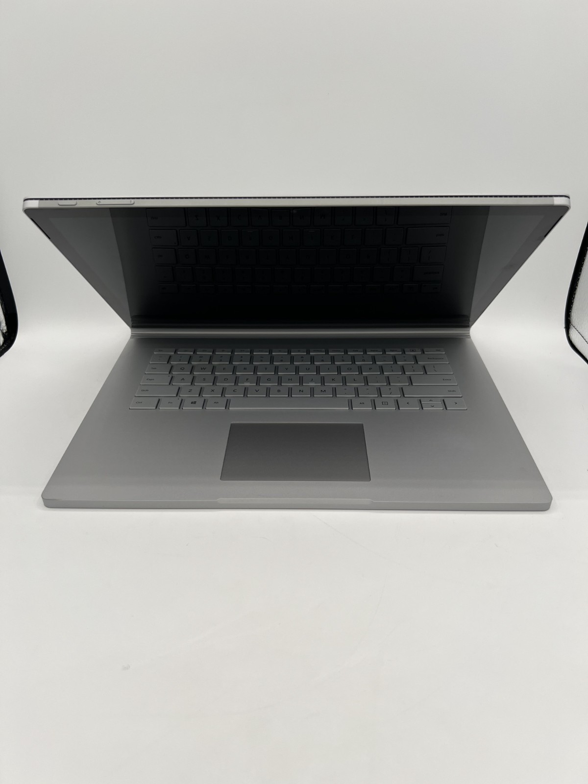 Microsoft Surface Book 3 15″ GTX 1660 Ti i7-1065G7 16GB 256GB SSD Windows 11 Pro