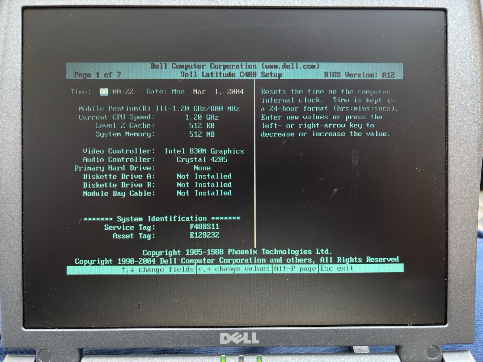 Dell Latitude C400 12in Pentium III 1.20GHz 512MB, No HDD, No OS, Boots to BIOS