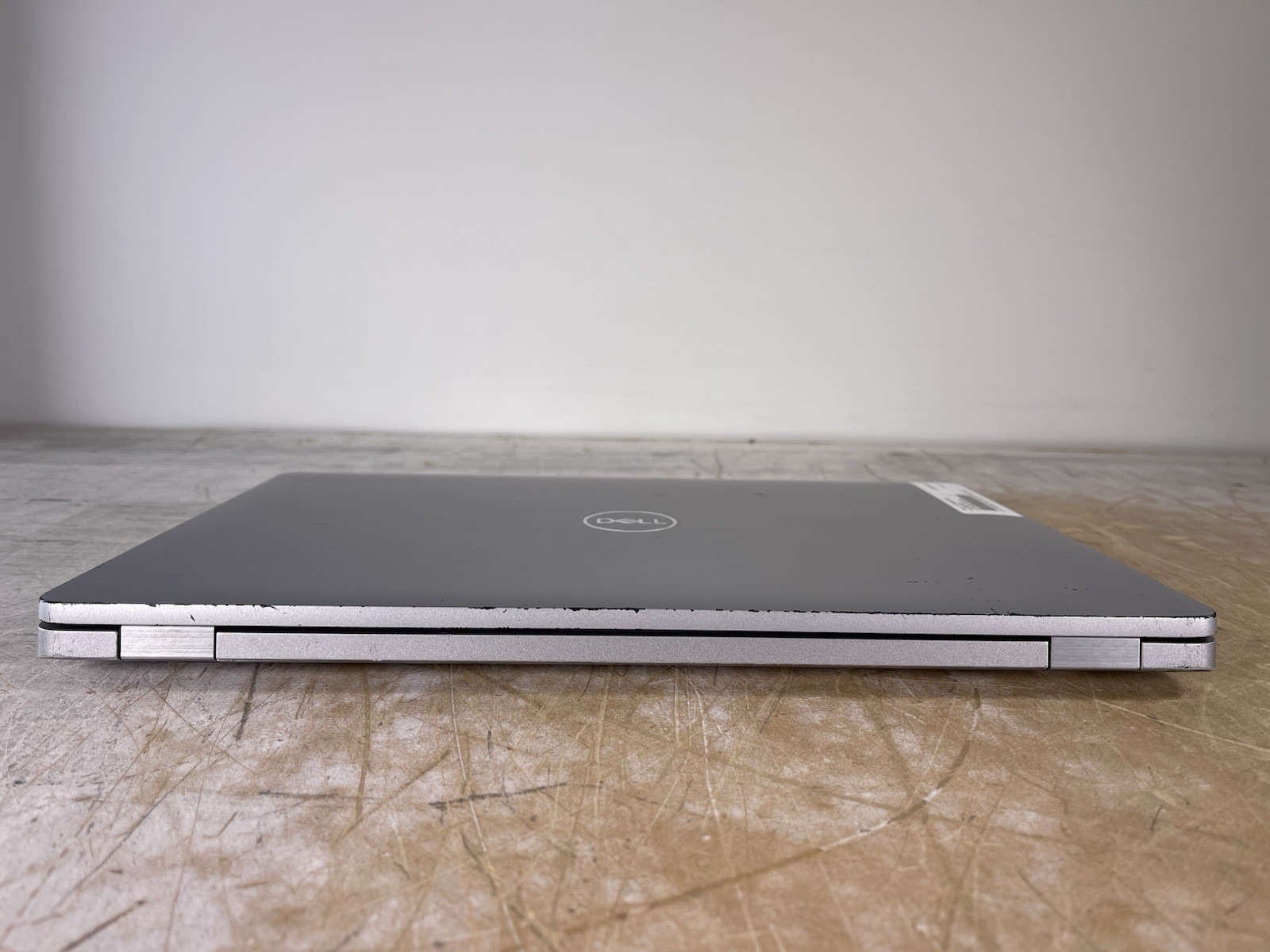 DELL LATITUDE 5510 i7-10610U @ 1.80GHz, 12GB RAM, NO HDD/OS