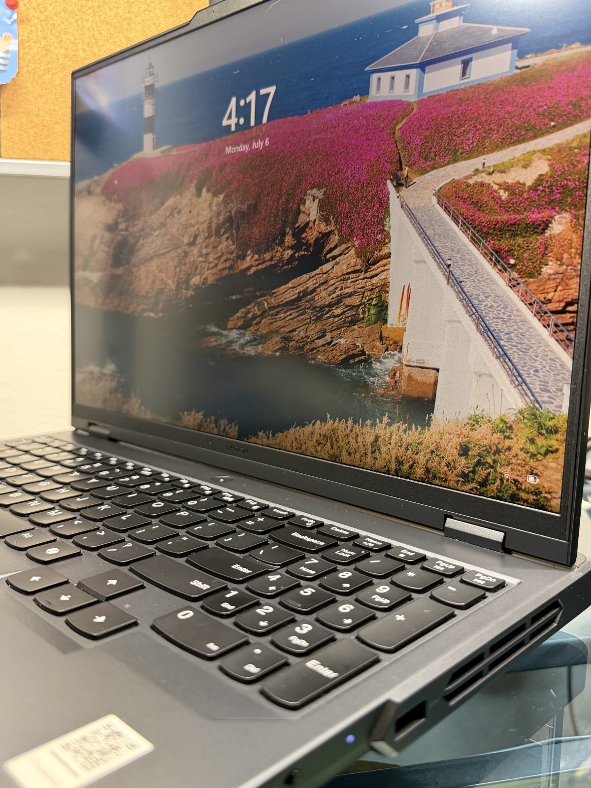 Lenovo Legion Pro 5i 16IRX8 16″ 500 Nits (1TB SSD,Intel Core i9 13th Gen., 5.40)