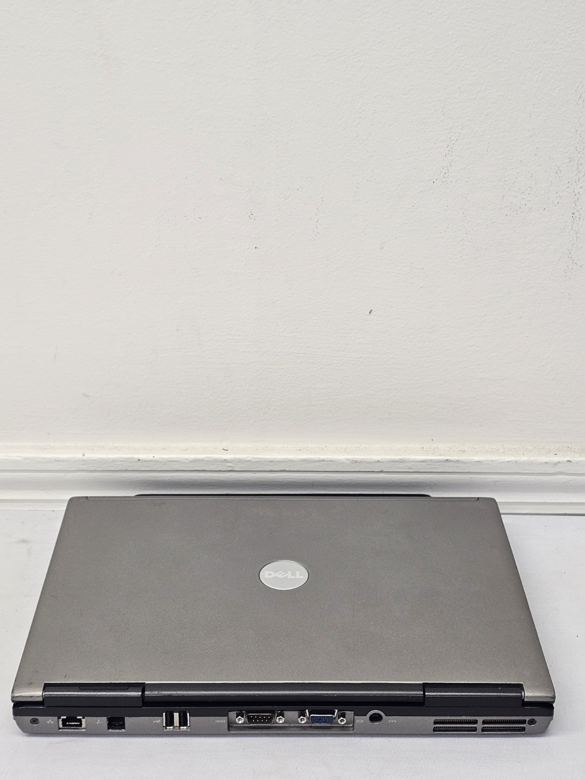 Dell Latitude D630 Laptop – Intel Duo 06FD – Parts/Repair – Read Description