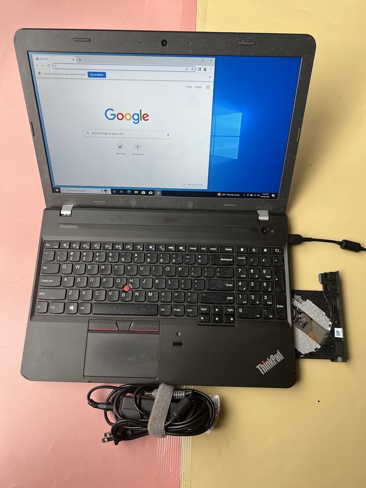 LENOVO THINKPAD EDGE E550 15.6” Core i3-4005U 4GB RAM 500GB HDD WEBCAM 1920X1080
