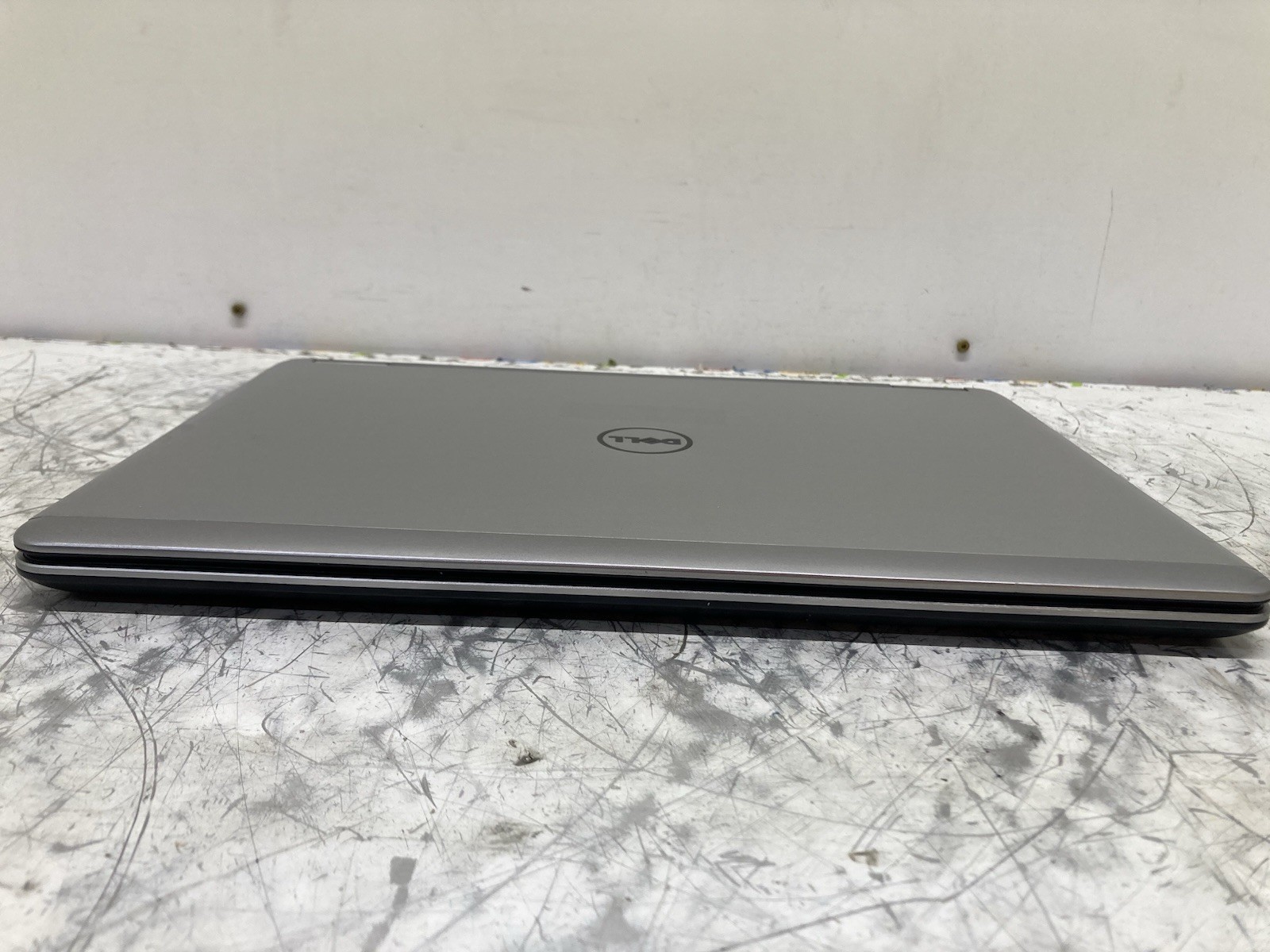 Dell Latitude E7440 | i5-4300U 1.9GHz 8GB RAM No HDD | Boot to BIOS *NO BATTERY