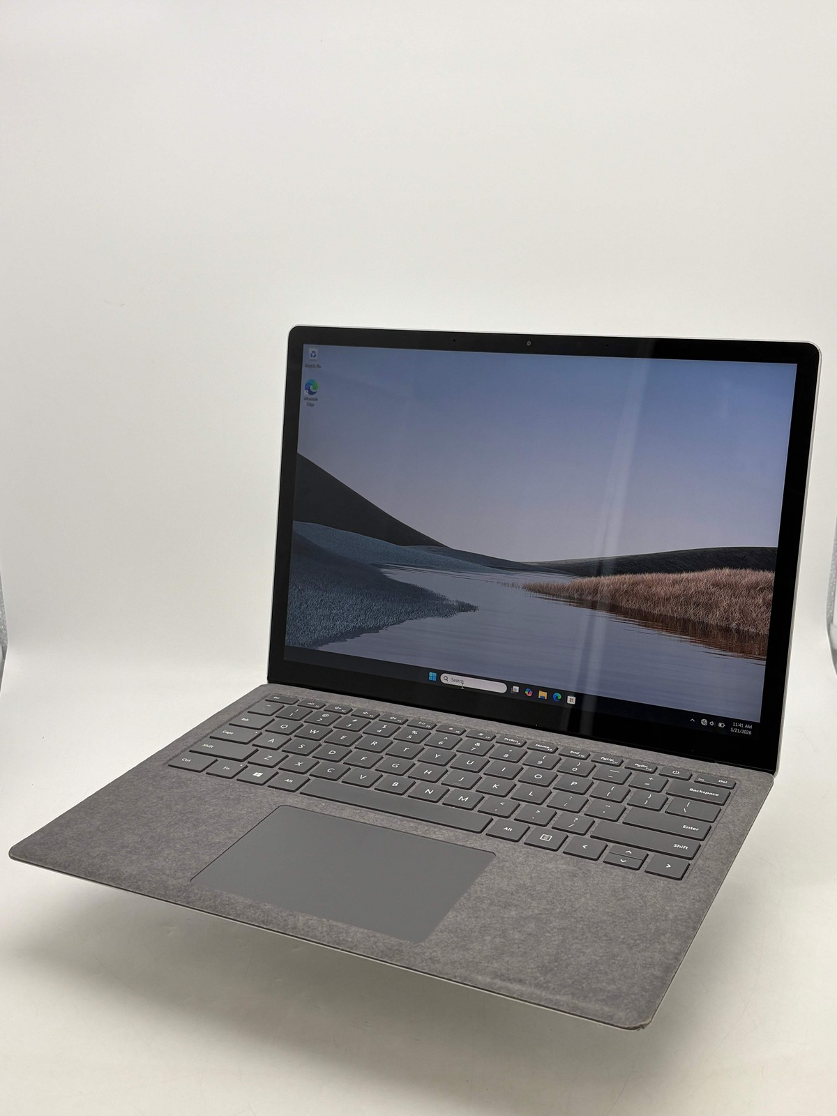 Microsoft Surface Laptop 3 14-inch Core i5 10th Gen 8GB 128GB -Read!
