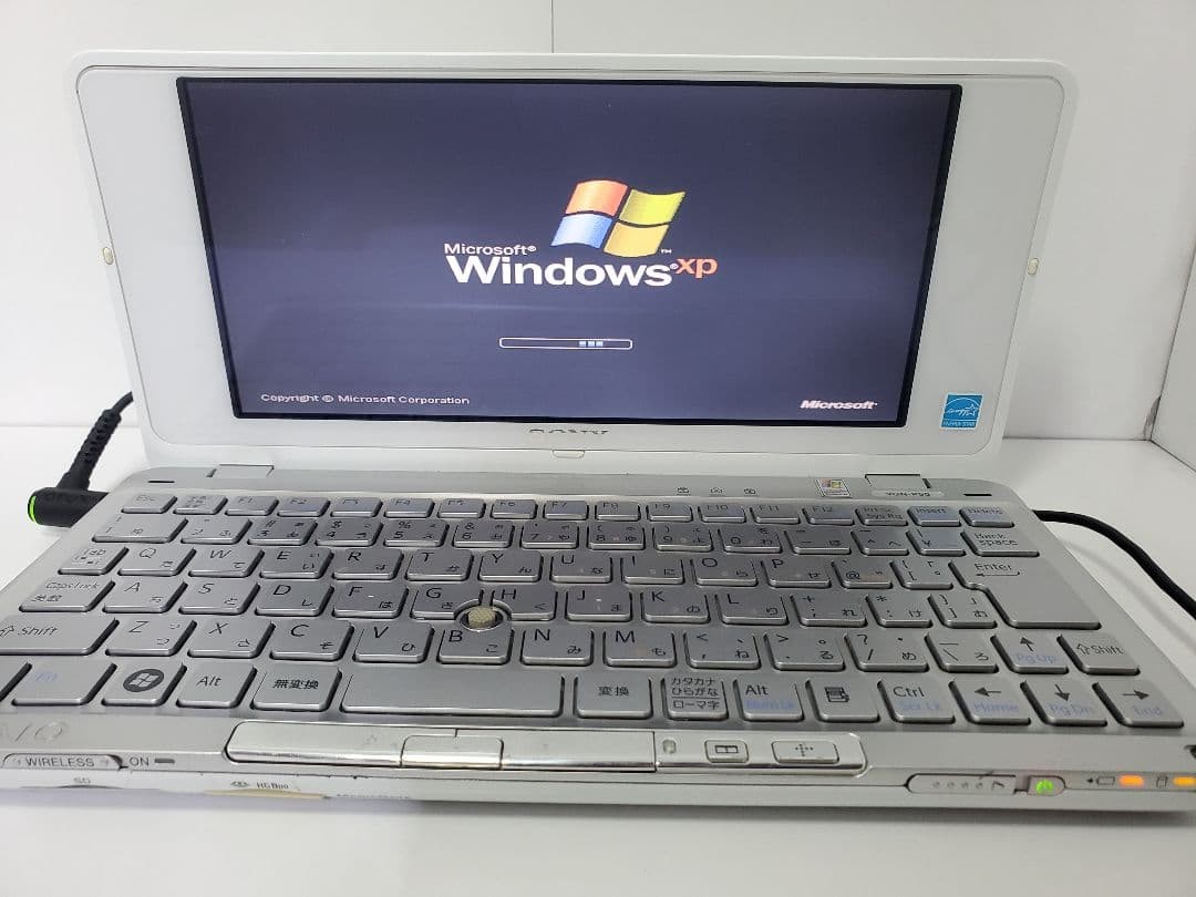 SONY VAIO type P VGN-P50 Windows XP Pocket Style Portable UMPC White