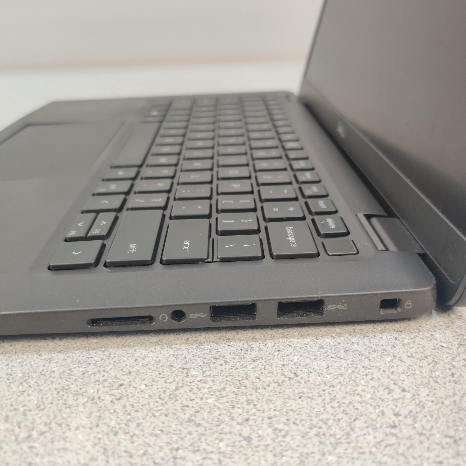 DELL LATITUDE 7410 CORE I5-10310U 16GB RAM NO SSD/OS/POWER ADAPTER/BATTERY