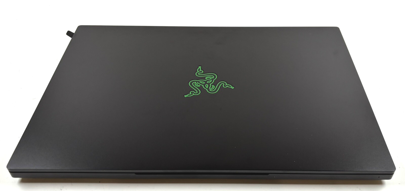 Razer Blade 14 RZ09-0427 RZ09-0427PEA3 3.3GHz Ryzen 9 6900HX 16GB 1TB RTX 3080