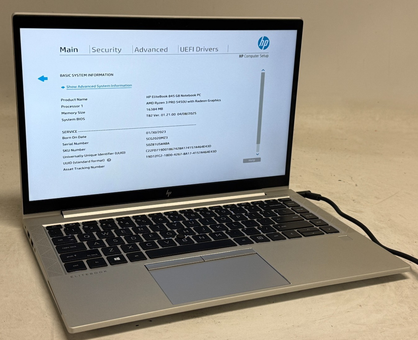 HP EliteBook 845 G8 14″ (Ryzen 3 PRO-5450u – 16GB RAM – 512GB SSD – Win11Home)