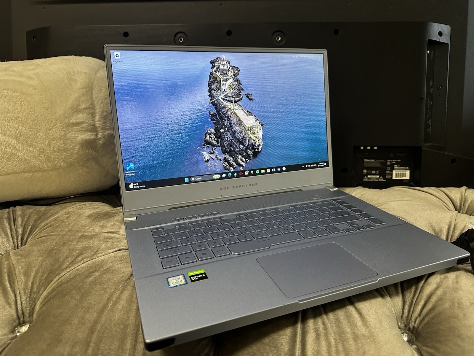 ASUS ROG Zephyrus Gaming Laptop Intel Core i7 9th Gen NVIDIA GeForce GTX