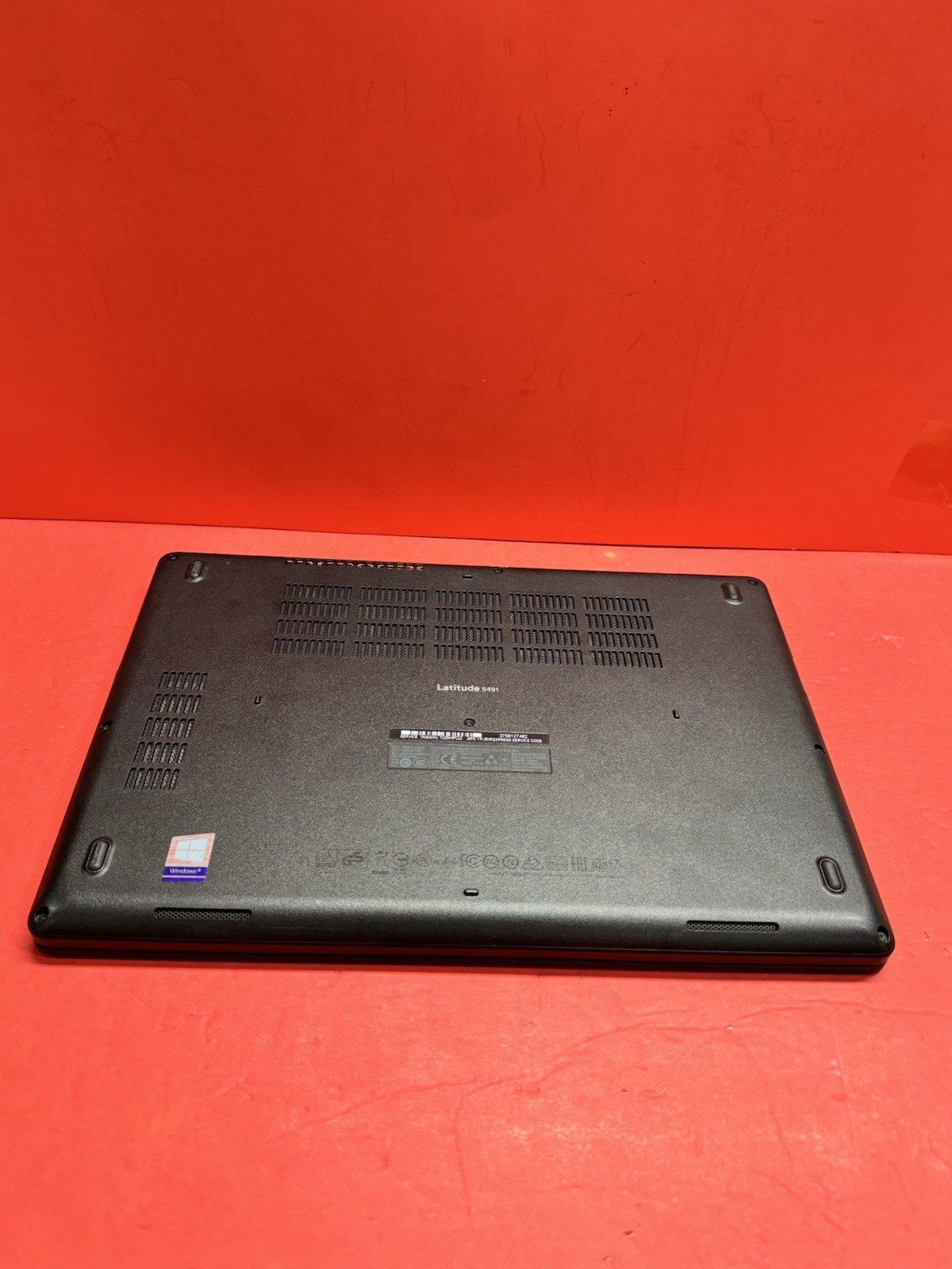 Dell Latitude 5491 14″ 8th i7-2.6GHz 16GB RAM 256SS