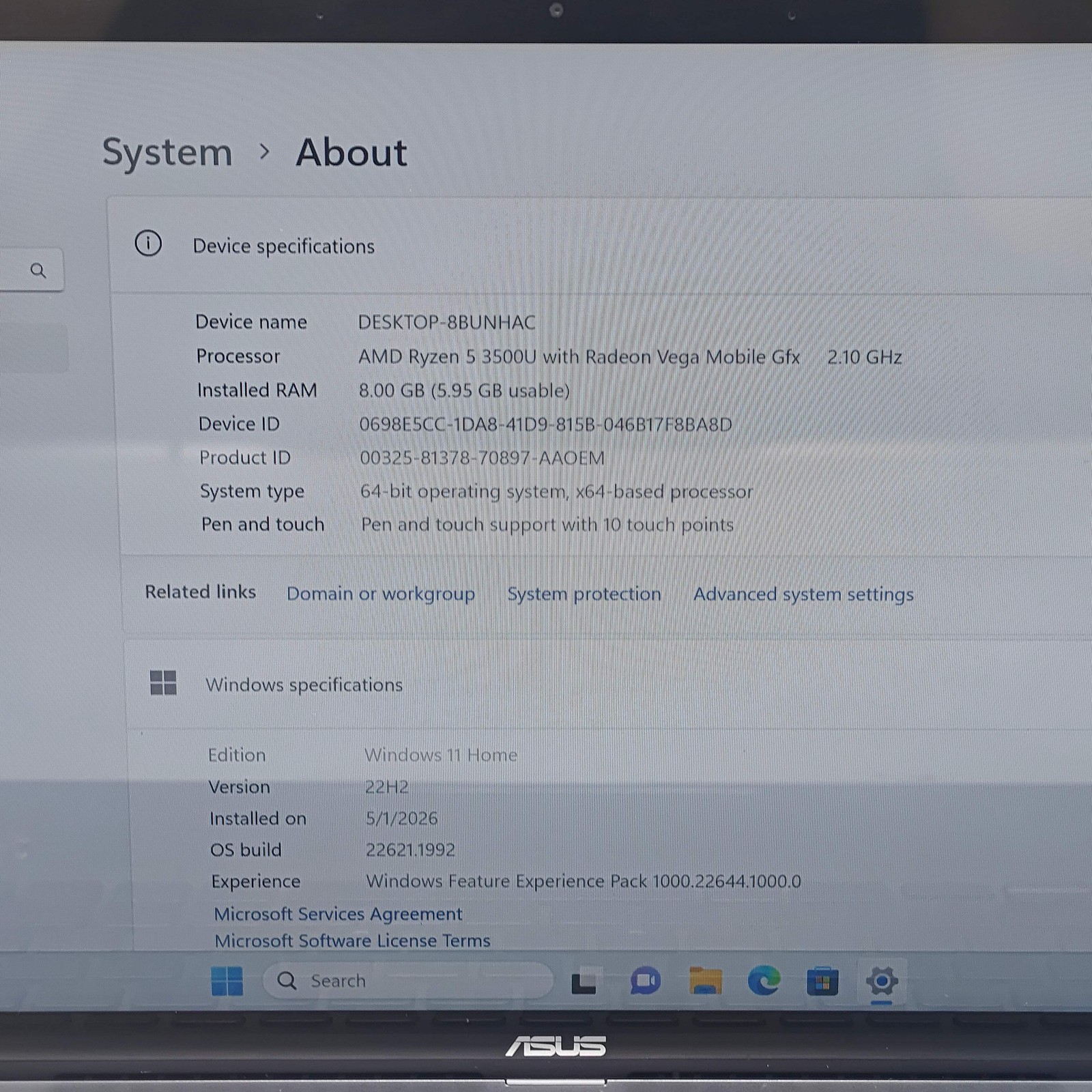 Broken Asus Zenbook 14 Q406D 15.6″ Ryzen 5 3500U 2.1GHz 8GB RAM 256GB SSD Read