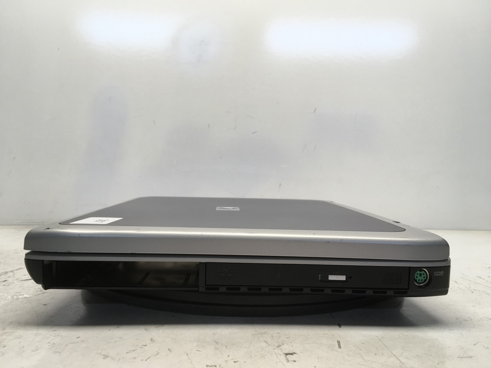 HP Pavilion ZE4315US AMD Athlon XP 1800+ 1.53GHz No RAM NO HDD No Batt