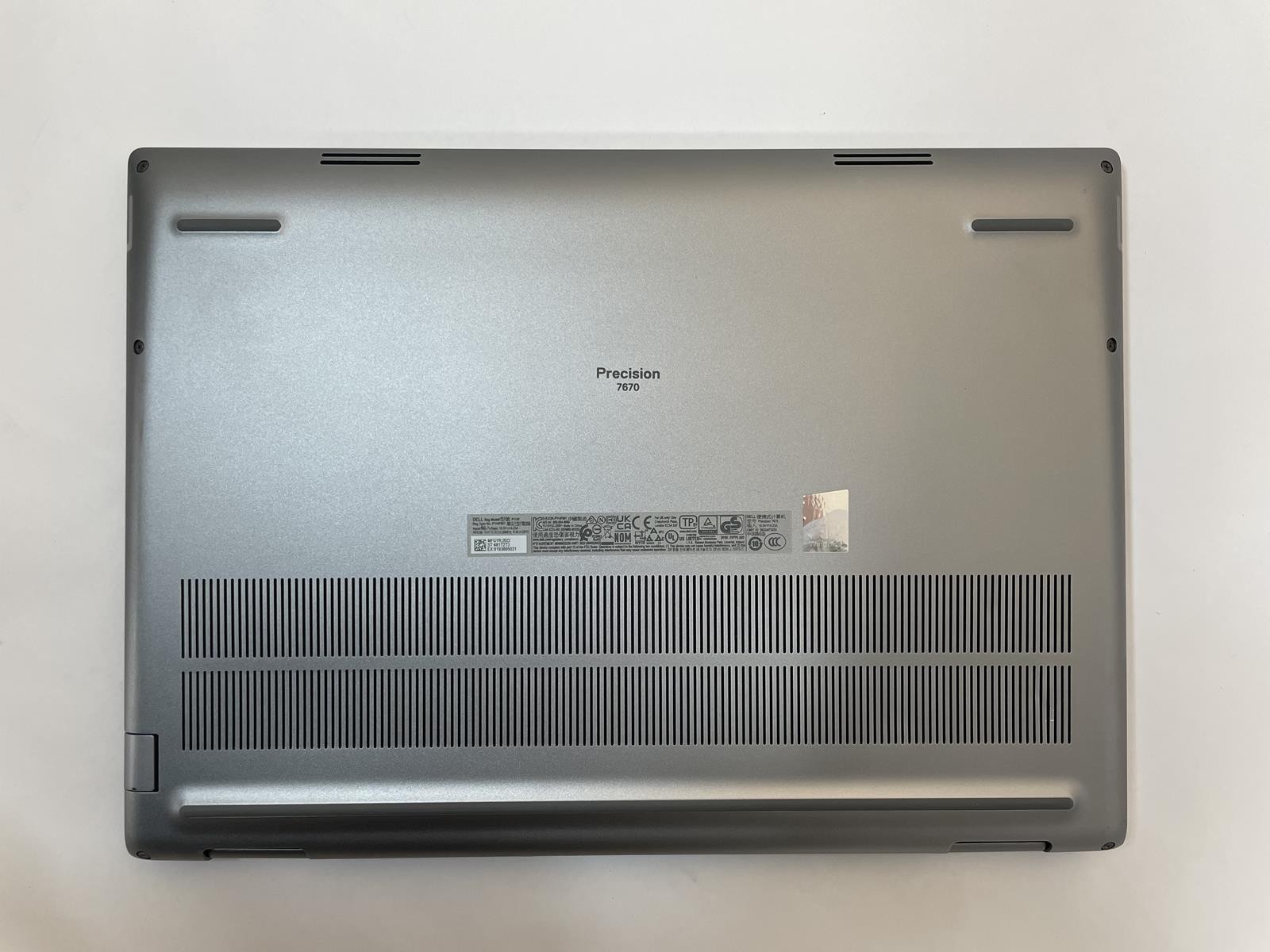 DELL PRECISION 7670 16″ Laptop Core i5 12600HX 32GB 512GB NVMe Windows 11 -Good