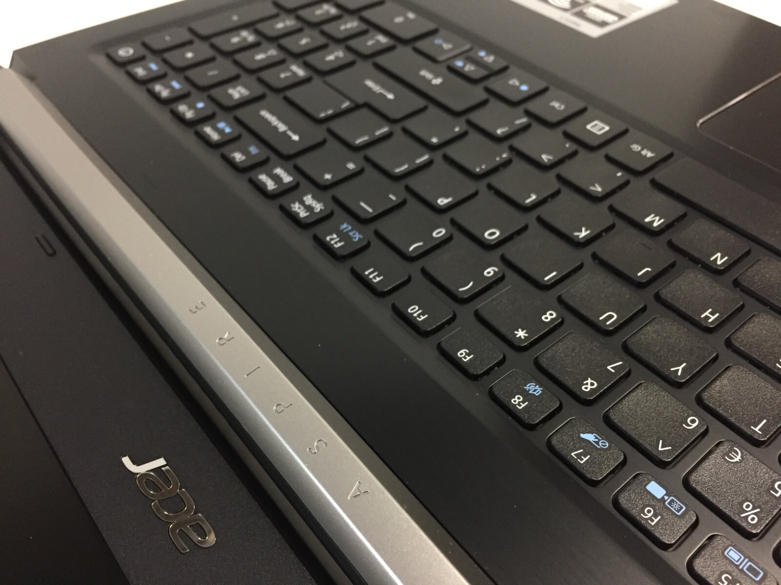 *Bad Battery*Acer Aspire 5 A515-51-75UY 15.6 Laptop/i7-7500U/8GB RAM/1TB HDD/W10