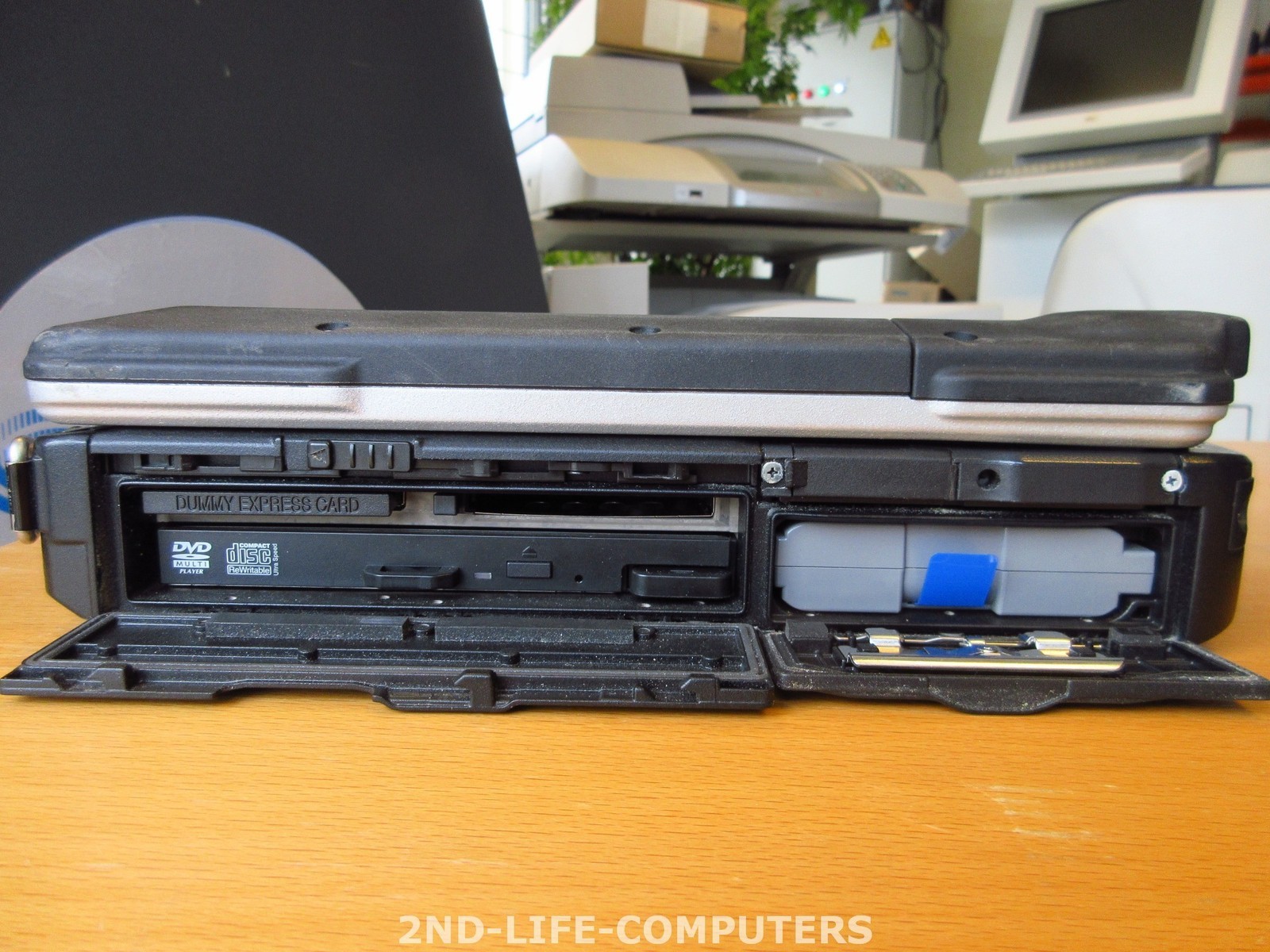 Panasonic CF-30 MK3 13.3″ Rugged Toughbook Touchscreen Win7 C2D 1.6Ghz 4GB 160GB