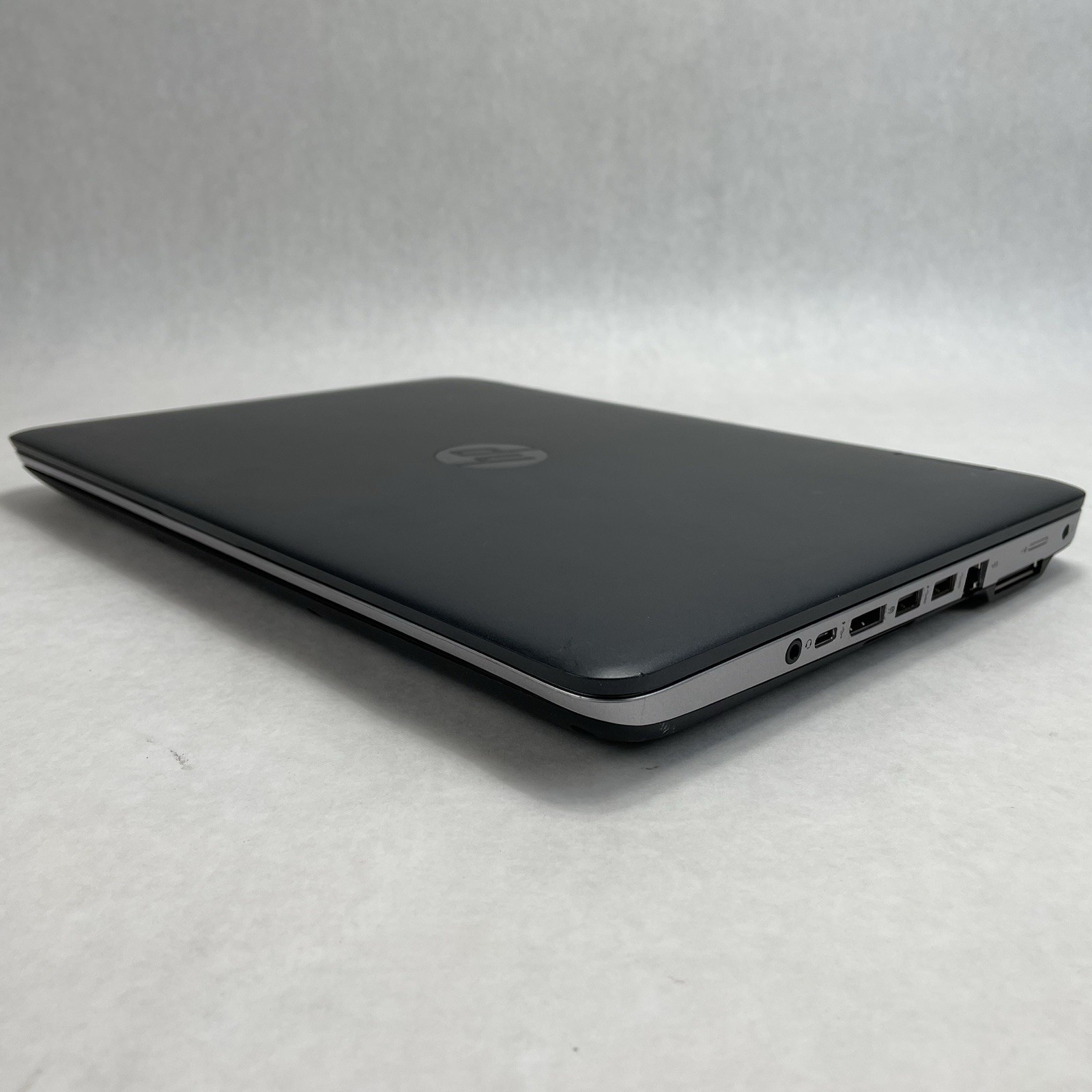 HP ProBook 640 G2 14″ i5-6200U 2.30 GHz 4 GB RAM No SSD/OS/AC