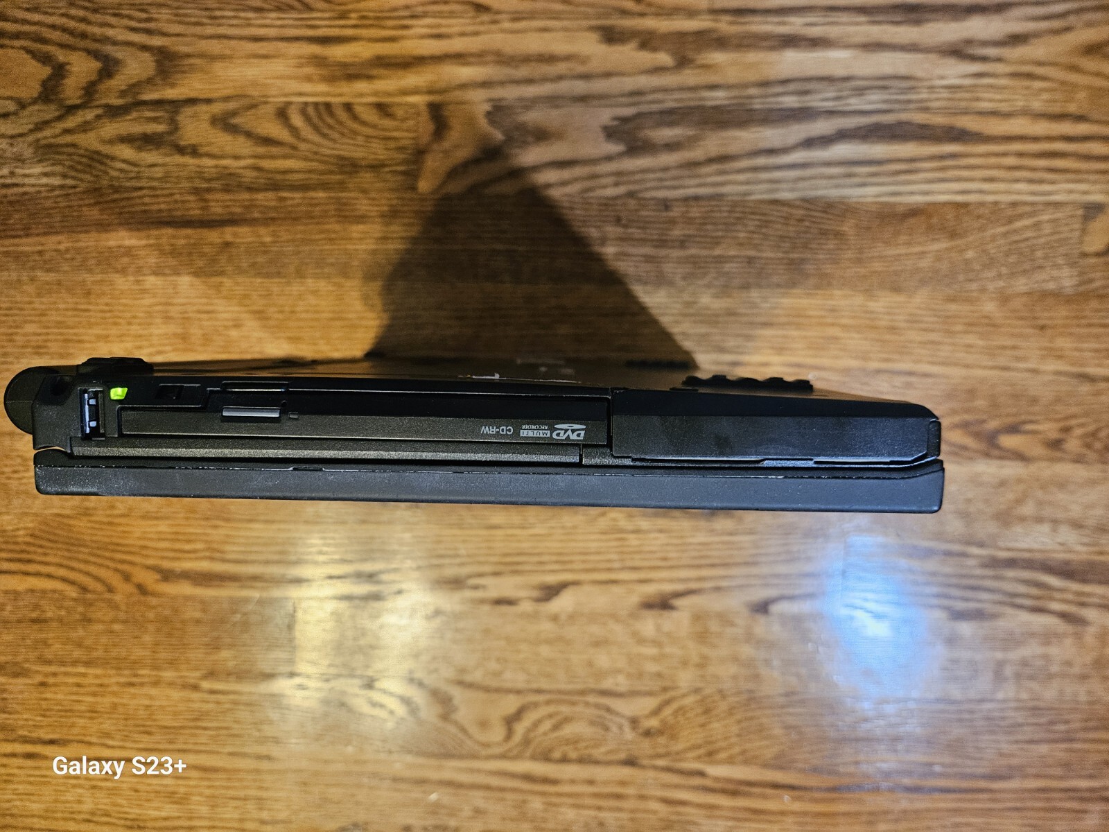 ThinkPad T400 4 GB/250 GB HDD/14″ 1280×800/ Windows XP. Ready to Use