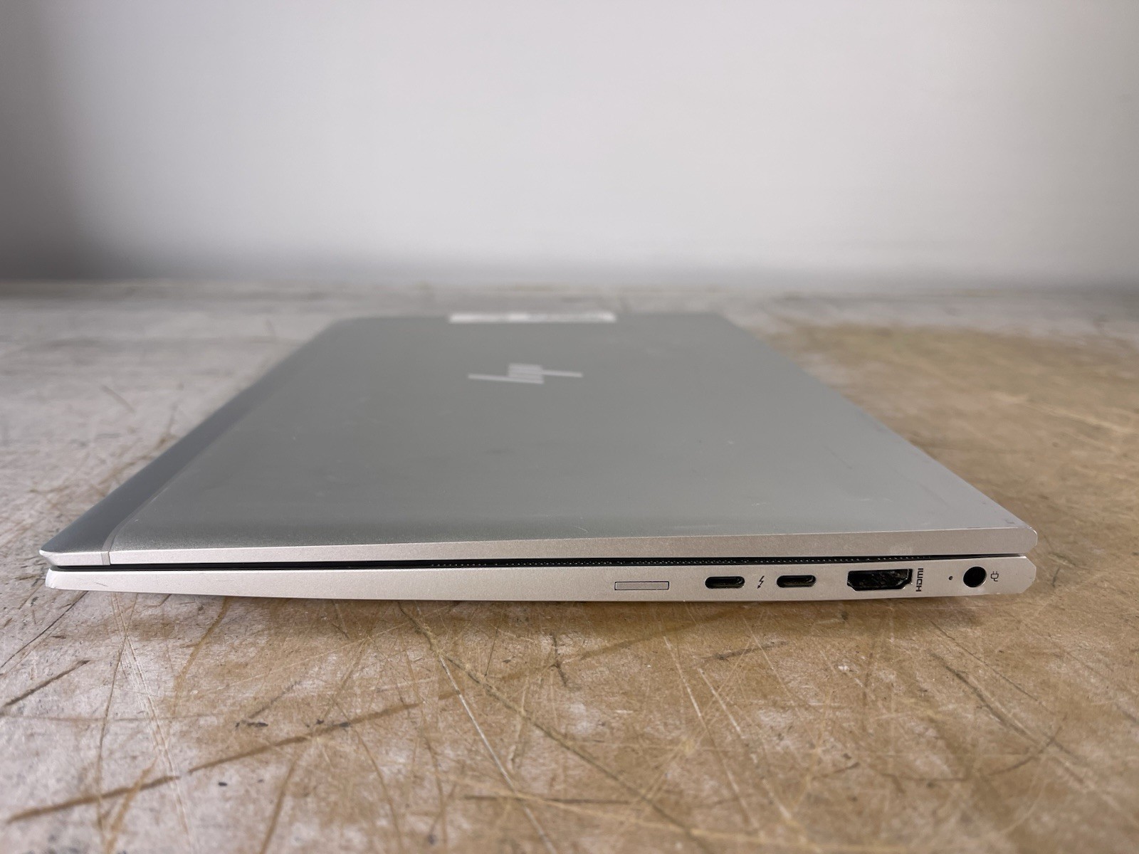 HP ELITEBOOK 840 G8 i7-1165G7 @ 2.80GHz, 8GB RAM, NO HDD/OS – (FOR PARTS)