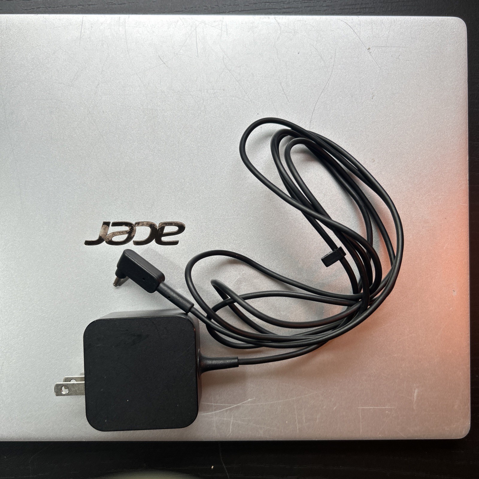 Acer Swift 5 Ultra-Thin & Lightweight Laptop 15.6 + Charger