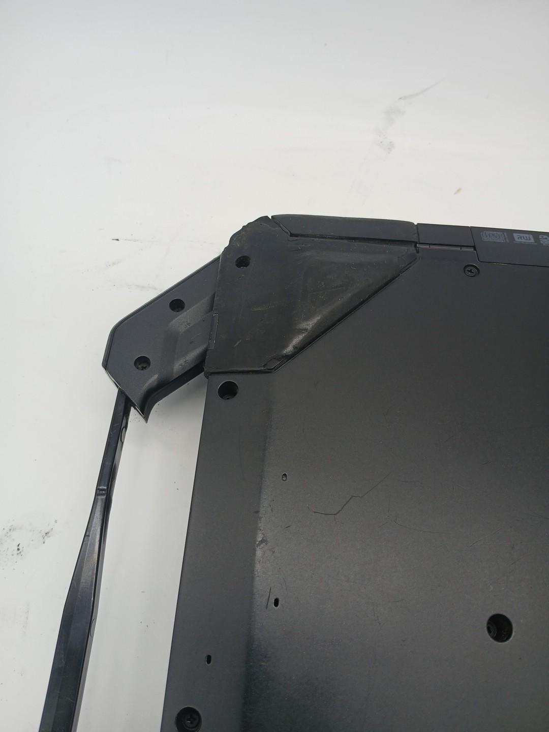 Dell Latitude 5414 Rugged 14″ Core i5-6300U @ 2.4Ghz 8GB RAM 512 SSD Win Pro