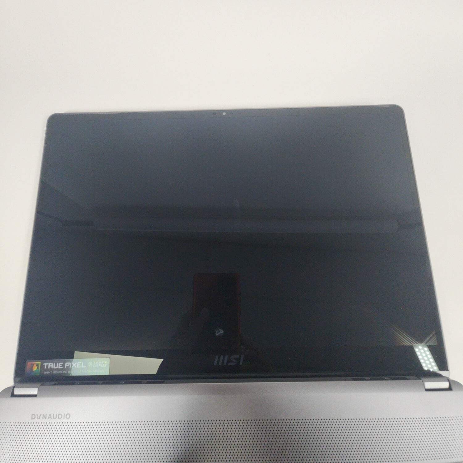 MSI Creator 16 AI Studio A11UE 16″ i7-11800H 2.3GHz 32GB RAM 1TB SSD