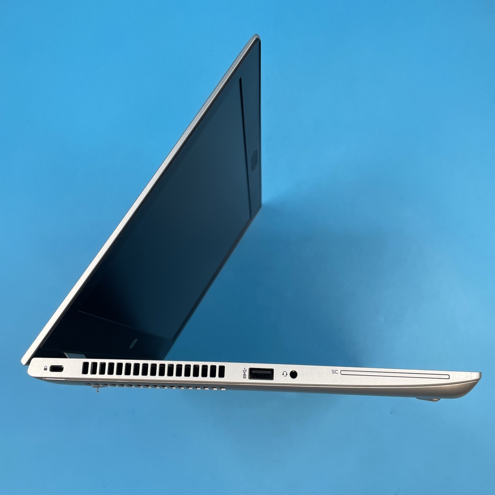 HP ProBook 640 G5 | i7-8565U | 8GB RAM | 256GB SSD | WIN 11 PRO | 100% BATT
