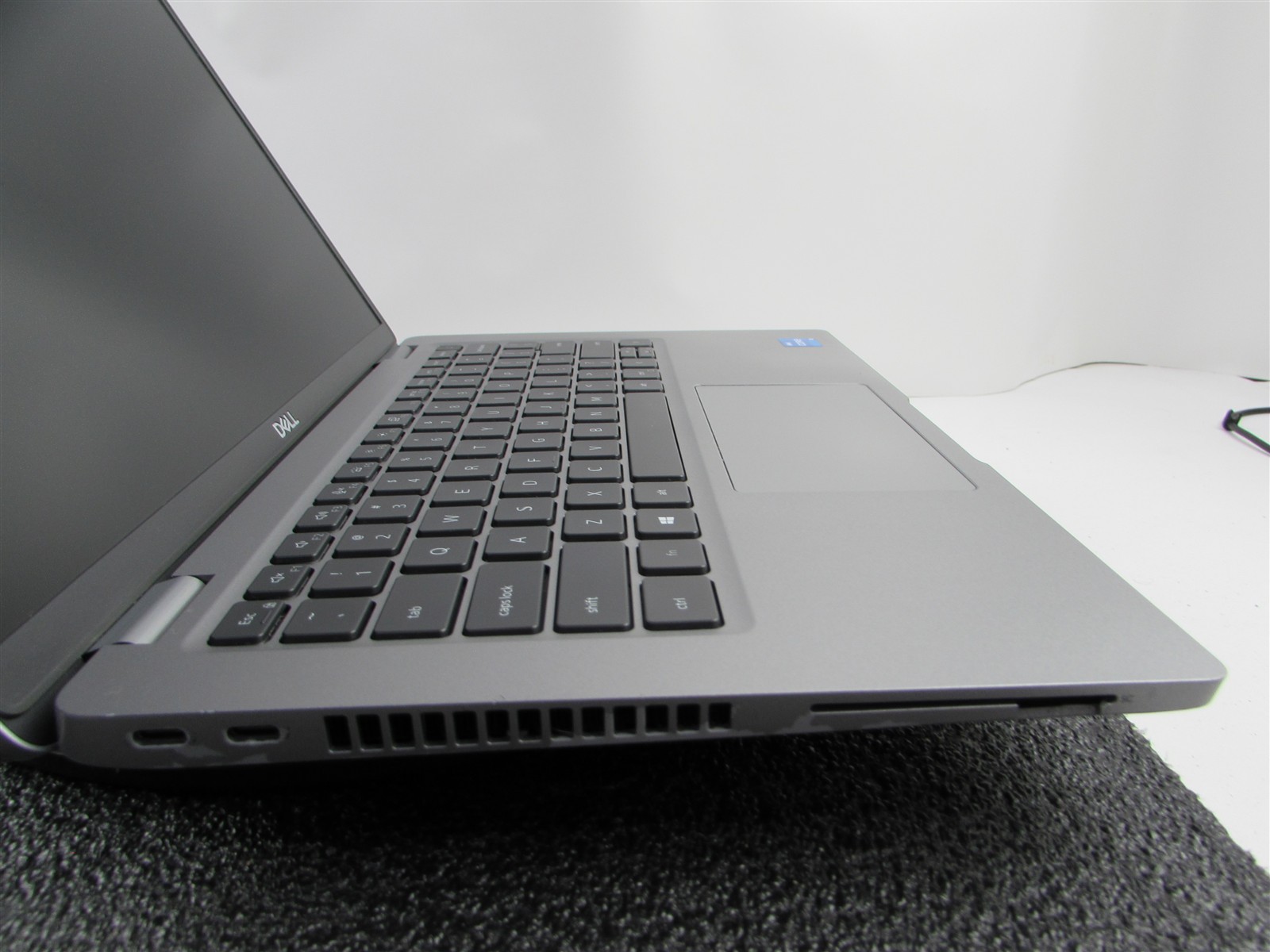 DELL LATITUDE 5420 1920X1080 FHD CORE I5-1145G7 512GB SSD 16GB RAM NO O.S/BATT
