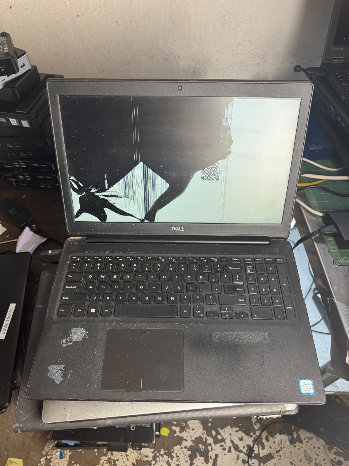 Dell Latitude 3500 Core I5 8th Gen 8GB RAM Laptop for Parts/Repair #5587