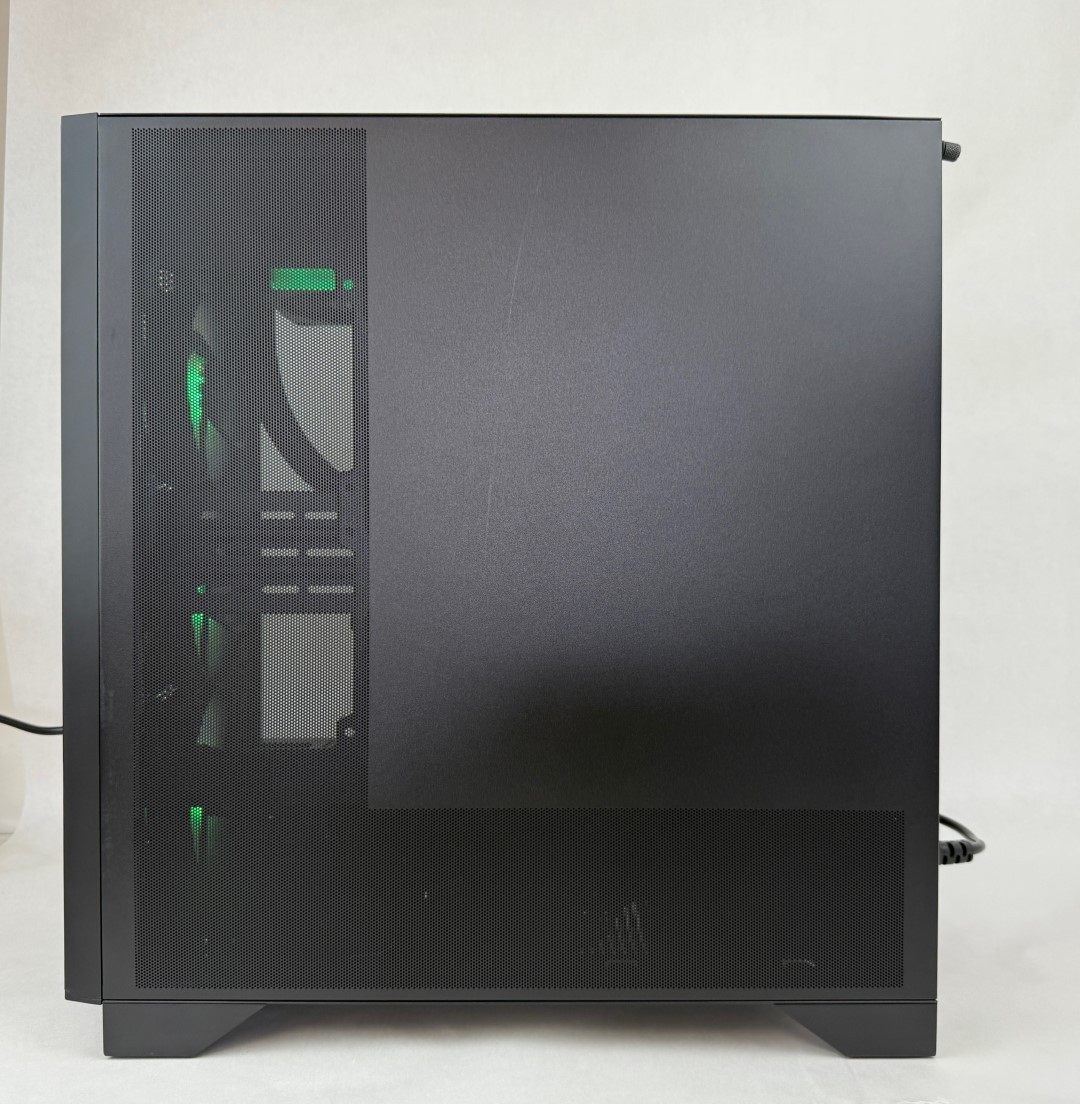 MSI Aegis ZS2 Gaming Ryzen 9 7900X Liquid Cooling 32GB 1TB SSD RTX 4070 Sup W11H