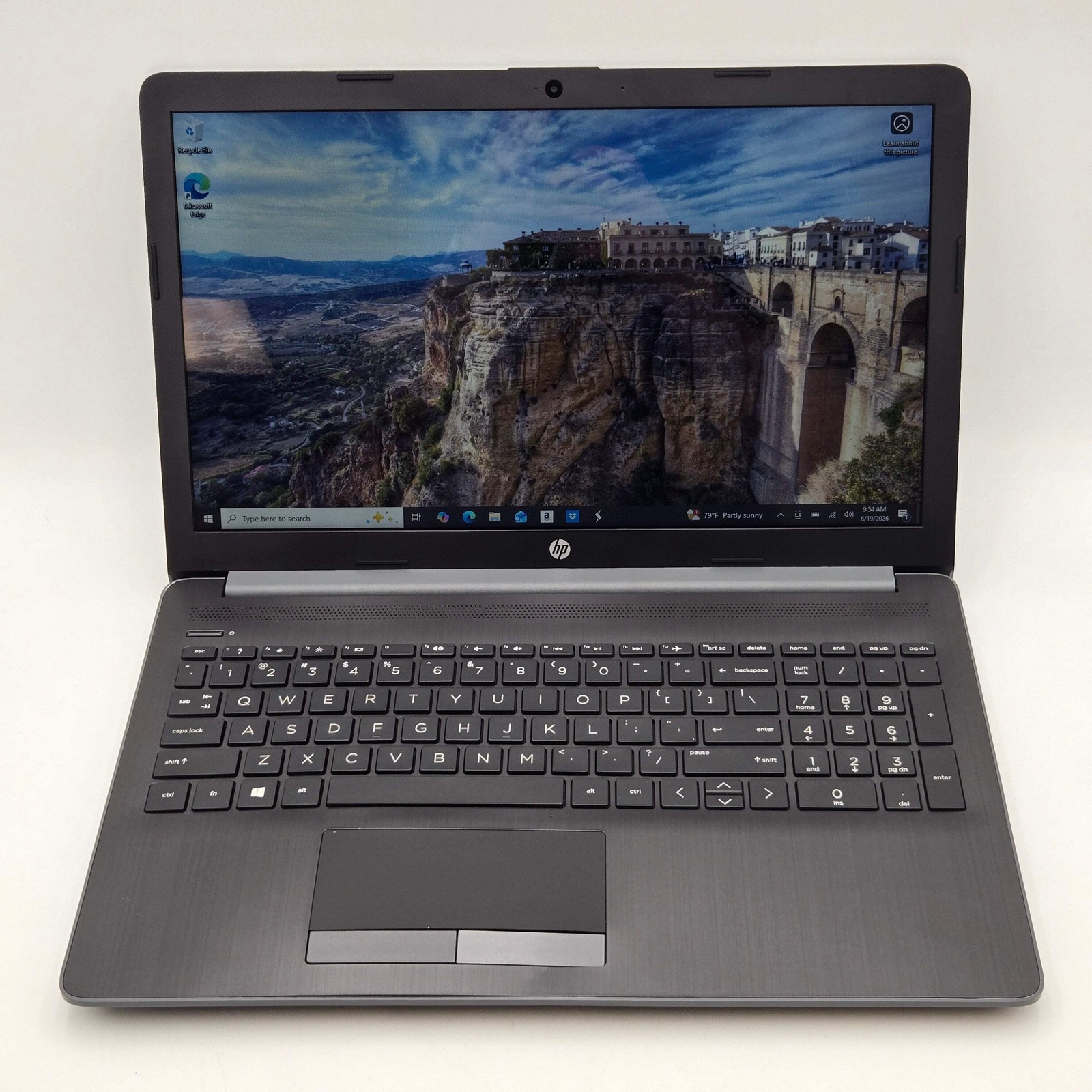 HP Laptop 15-da0046nr 15″ Touch Core i3 7th Gen 8GB RAM 1TB – For Parts *READ*