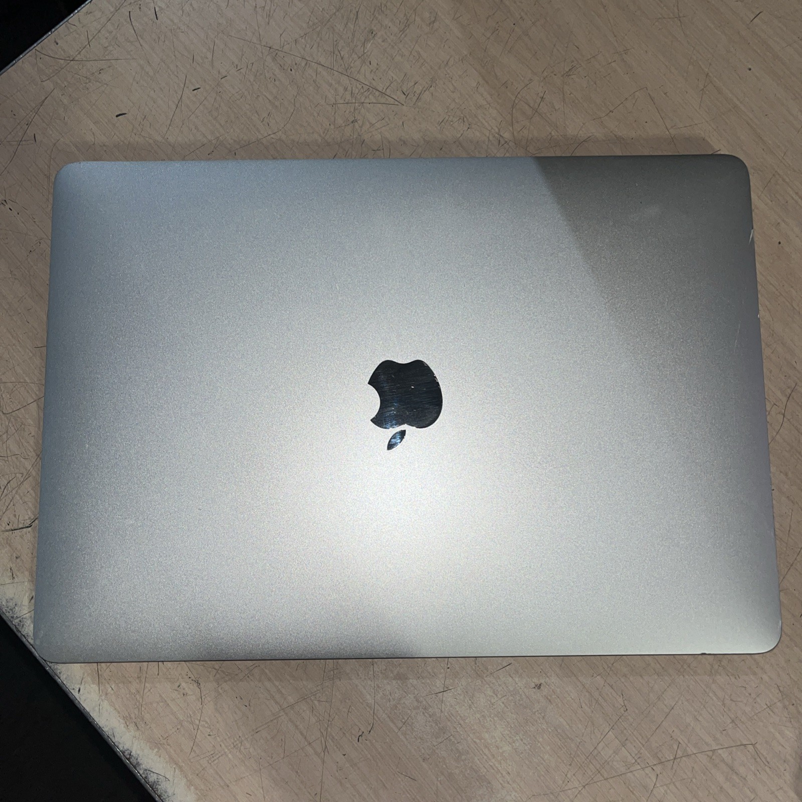 APPLE MACBOOK AIR 13″ SCISSOR, 2020 CORE I3-1000NG4 1.1GHZ 8GB RAM 256SSD