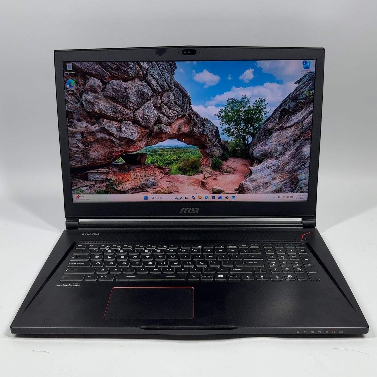 MSI Stealth GS73 17.3″ i7-8750H 16GB RAM 2TB HDD GeForce GTX 1070 Max-Q READ