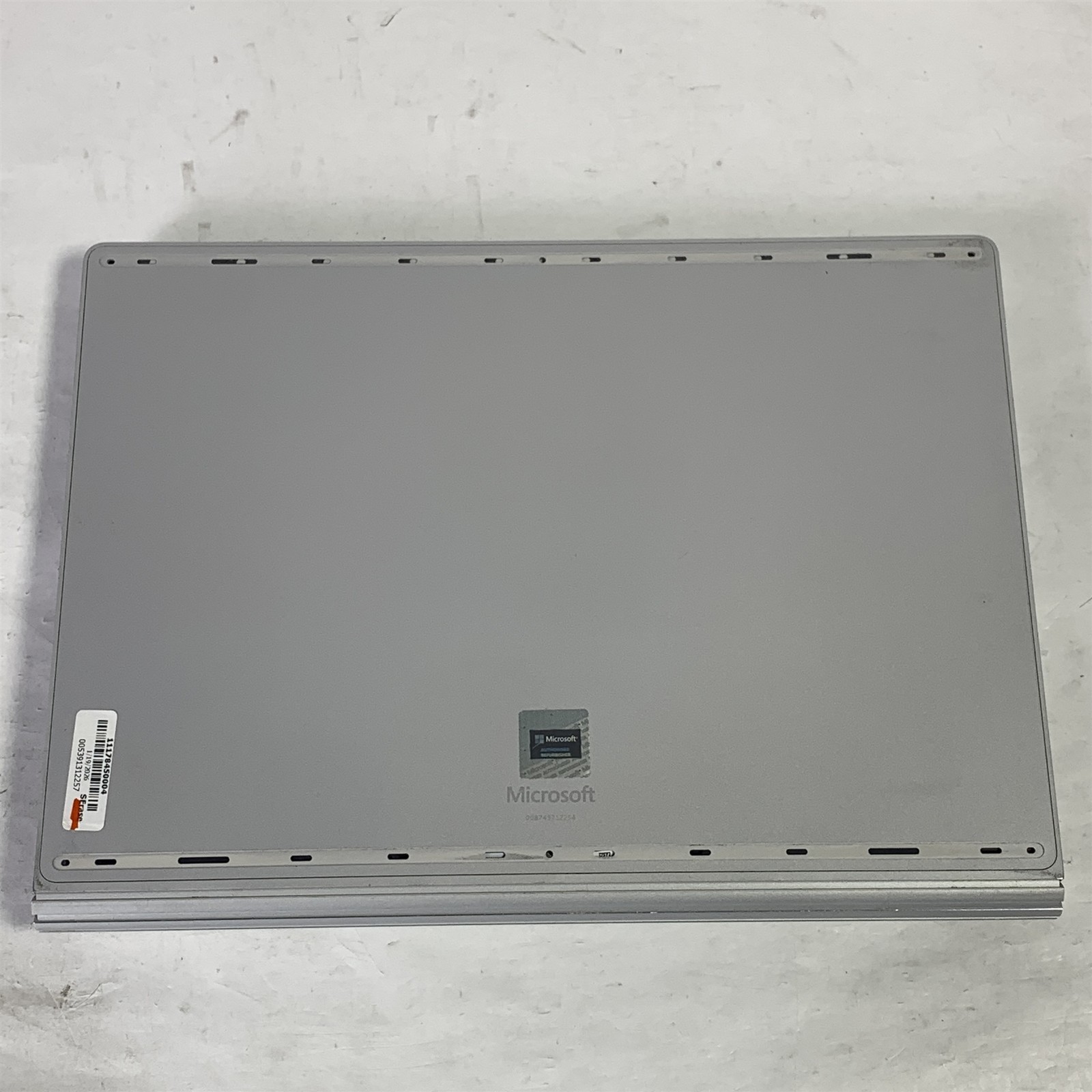 Microsoft Surface Book 3 1900 13.5″ i7-1065G7 1.3GHz 16GB 256GB NVMe SSD – Win11