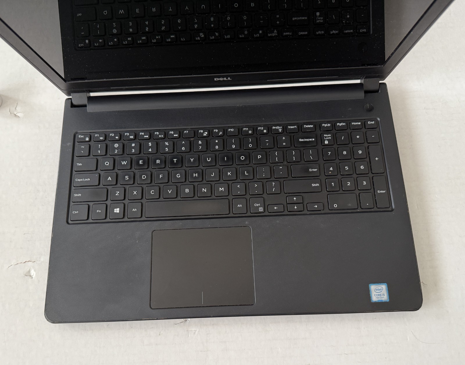 Dell Inspiron 5566 i5 7200 8GB RAM 500GB HDD Windows 10 Pro