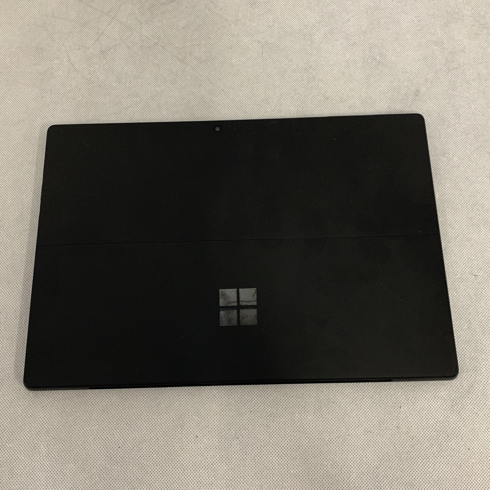 Microsoft Surface Pro 6 12.3″ Wi-Fi, 128/256/512GB, i5/i7, Black/Platinum