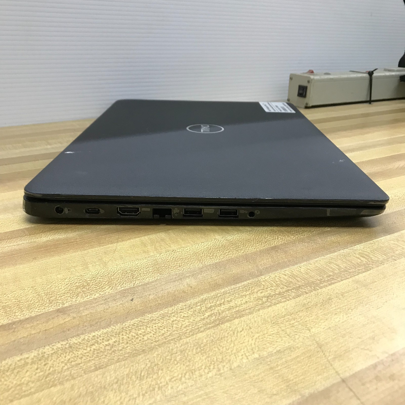 Dell Latitude 3500 15.6″ i5-8365U 1.6GHz 8GB RAM 256GB M.2 SSD (Windows 11 Pro)