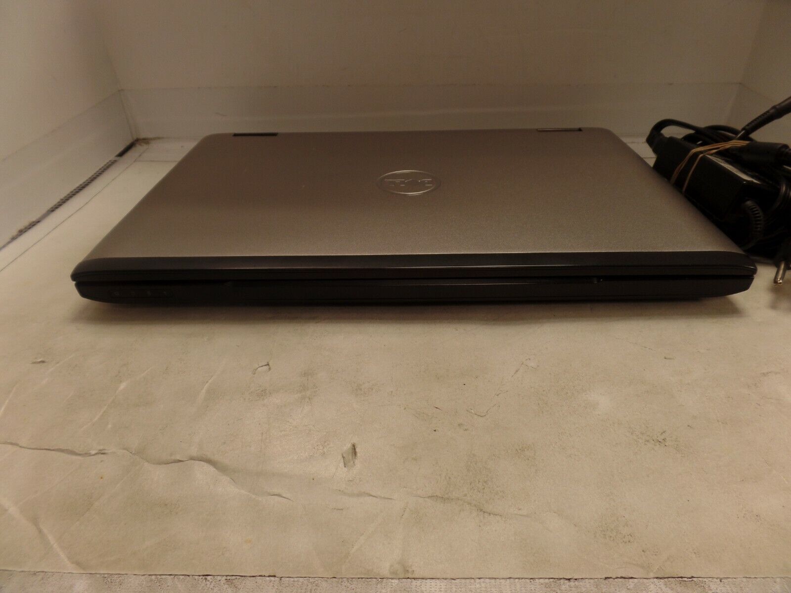 15.6” Dell Vostro 3550 i5-2410M @ 2.30GHz 320GB 4GB Windows7, Backlit KB, laptop